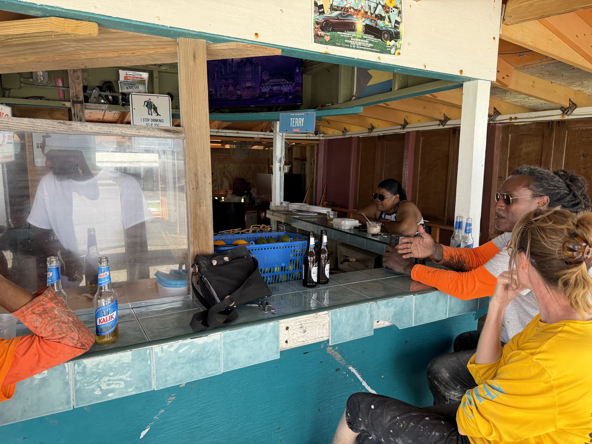 Bahamian waterfront scene